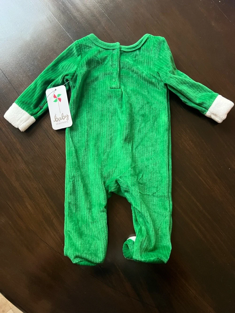 New - Baby Starters “I’m Santa’s Favorite” Christmas Footed One-Piece